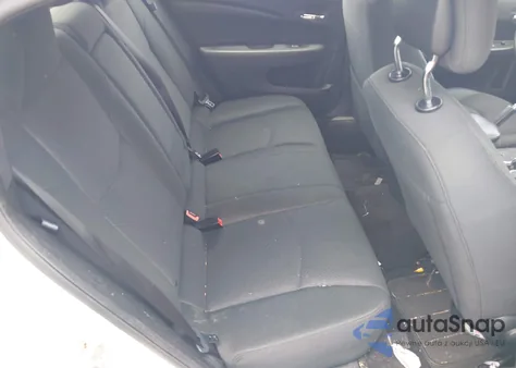 2011 Chrysler 200 Lx из США, поврежденный, VIN 1C3BC4FB8BN522160